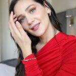 Gülsim Ali Instagram – 2M ❤️
