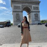 Gülsim Ali Instagram – Biraz geçmişe gidelim 💃🏻 #Paris