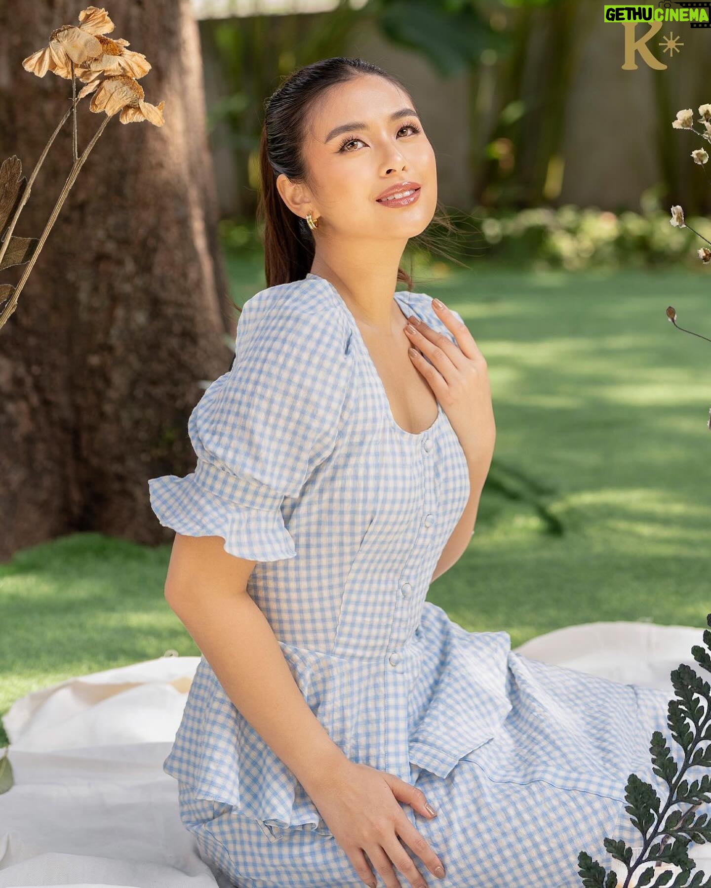 Gabbi Garcia Instagram - Join @gabbi in a garden of fashion wonders. Let your wardrobe bloom with #KashiecaPH 🌺 Available in select stores nationwide and online at: 🛍️ https://s.lazada.com.ph/l.0zG8 🛍️ zalora.com.ph/kashieca/