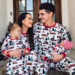 Gabby Barrett Instagram - Merry Christmas! 🎄 Thankful for our salvation in Christ, & the love God poured out on His people by sending His Son to die on a cross for our sins. We are not worthy! Have a blessed & joyful day in remembrance of Our King. ❤️
