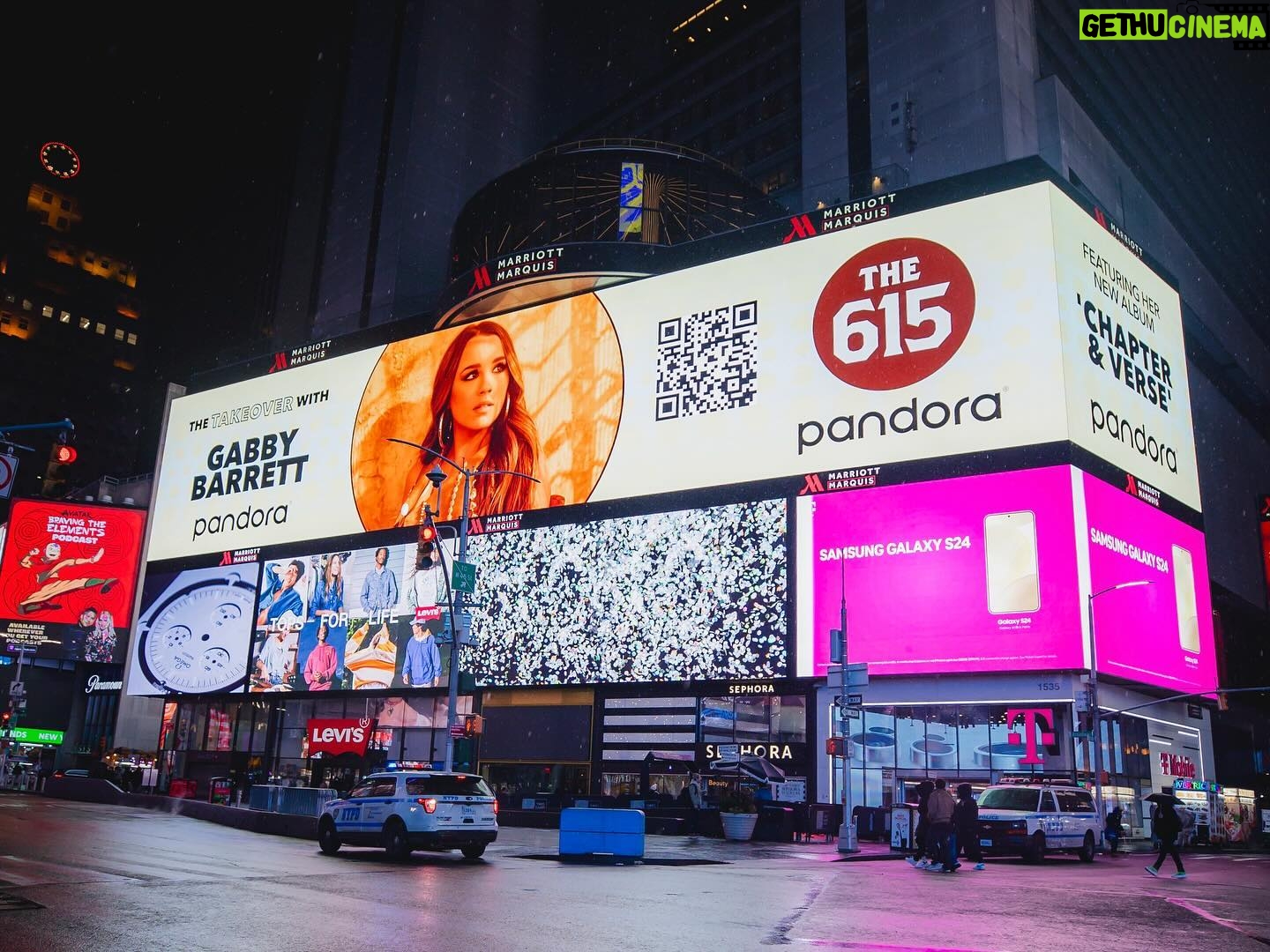 Gabby Barrett Instagram - THANK YOU GUYS!! So cool to see Chapter & Verse all over the nation 😭🤍✨