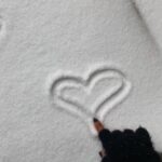 Gabby Douglas Instagram - we all are like snowflakes unique and one of a kind 🖤