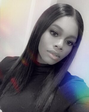 Gabby Douglas Instagram - hi loves👱🏽‍♀️i’m so excited to announce that i will be joining more than 20 other professional athletes to present awards in [sport(s)] in the usa today network’s high school sports awards series, premiering at 6 p.m. full details at sportsawards.usatoday.com #highschoolsportsawards 💞x