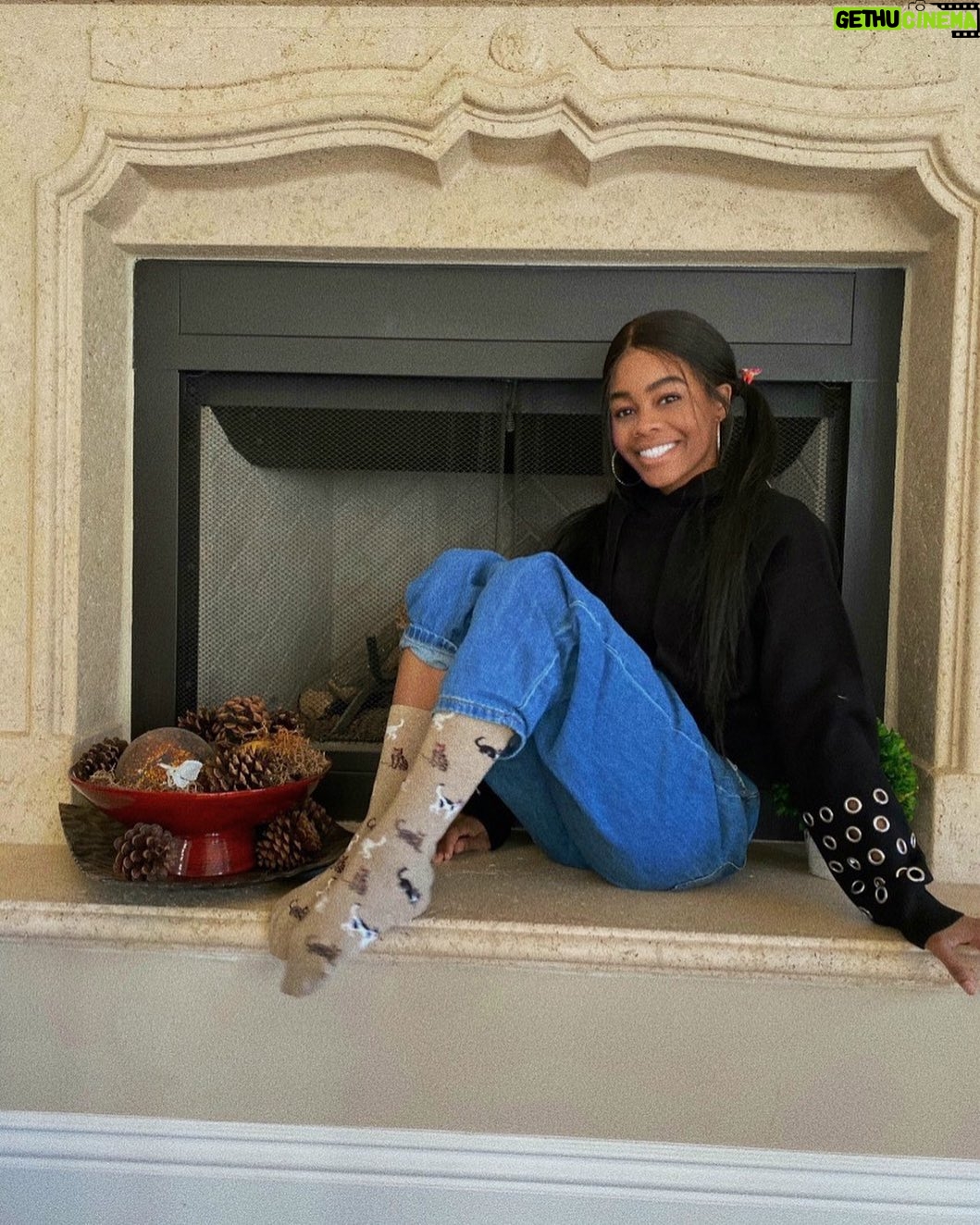 Gabby Douglas Instagram - happy national sock day! this day is more relevant than ever for me, because i’ve been living in socks lately, like these @hotsoxco from @loopsandwales. check out the link in my bio for their sale ! ends 12/6 🧦🤍