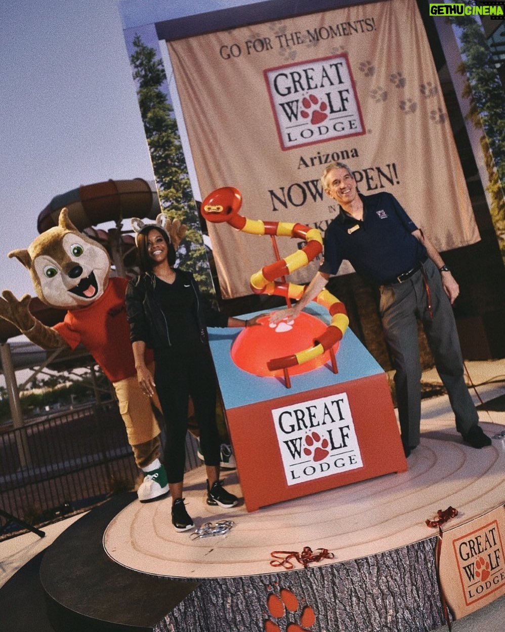 Gabby Douglas Instagram - 💕had so much fun being part of the grand opening of the @greatwolflodge in arizona. the resort and waterpark are amazing! i also got to meet @makeawishamerica kid kendall and start a slide-a-thon on great wolf lodge arizona’s first-of-its-kind slide, diamondback drop that raised $44,900 for make a wish! such a fun experience, i’m already planning my next visit back!