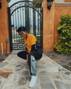 Gabby Douglas Instagram - 🦋