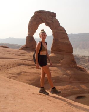 Gabby Petito Instagram - On a calm Monday morning, @bizarre_design_ and I decided to take the highly trafficked hike to the Delicate Arch. 
Not sure if it’s because it was 7ᴀᴍ on a Monday, but there actually were not as many people on the trail as I expected. After waiting on a short line for someone to generously take our photo, @bizarre_design_ and I made our way to the other side of arch (sᴇᴇ ɴᴇxᴛ ᴘᴏsᴛ) 
We also camped for one night in Devils Garden with the cover off of our tent to fall asleep watching the stars, trying to catch a glimpse of the Perseid meteor shower 
🌌
𝐹𝑢𝑛 𝐹𝑎𝑐𝑡 → I did not edit any of these photos (except maybe to brighten the exposure slightly) but only one person in the background of the last slide! 
Also, during our hike I stepped off the trail up onto bare rock, just to take a photo of the view out of everyone’s way of the path, and a very nice man who I believe worked for @rei stopped everyone in their tracks and commented about my shoes asking me how I liked them, I felt like I was giving a small presentation to everyone crowding around waiting to continue on the path, all looking up at me while I’m standing on this rock describing how awesome these shoes have been!  especially hiking with them on the #appalachiantrail while @bizarre_design_ hikes barefoot! 
⌓ ͙⁺˚*･༓☾ side note ˚ this is not sponsored or an ad, although I wish it was (@rei )... But basically ALL of our hiking and camping gear, and also our van life essentials are all from @rei #reicoop 
#archesnationalpark #nps