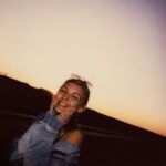 Gabby Petito Instagram - In the middle of nowhere 🦆 . #film #arizona