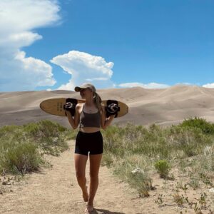 Gabby Petito Instagram - Bikini bottom isn’t the only place there’s sandy cheeks 🌵☀️
ت
➪ swipe to see me fall on my butt 
#vanlifetravel