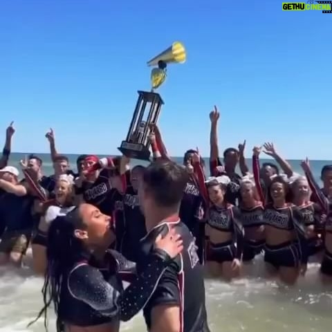 Gabi Butler Instagram - hoping for this same feeling this year ❤️🙏🏽
