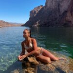 Gabi Butler Instagram – walkin’ around on those…. what do ya call em? Oh… feet 🐠✨

bikini by: @thebikiniblock