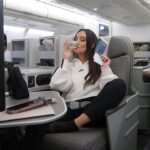 Gabi Melim Instagram - tô chegando @latingrammys ✈️