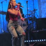 Gabi Melim Instagram - se vocês soubessem a força que tem a energia de vocês sobre o show... são josé vocês tavam tão entregues que o palco ficou parecendo casa 💖 brigaduuu foi muito lindo