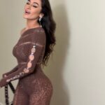 Gabi Melim Instagram - miami que luteee 💖 @anitta bday @poster__girl__official