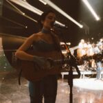 Gabi Melim Instagram – spoiler do último ensaio pro dia mais importante da vida 💖 gravação do nosso DVD hoje aqui no VIBRA
📸 @_brunini @sergio_blazer