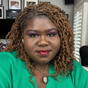 Gabourey Sidibe Instagram - I FINALLY learned to apply my own eyelashes!  If you zoom in, you being messy! Don’t do that!