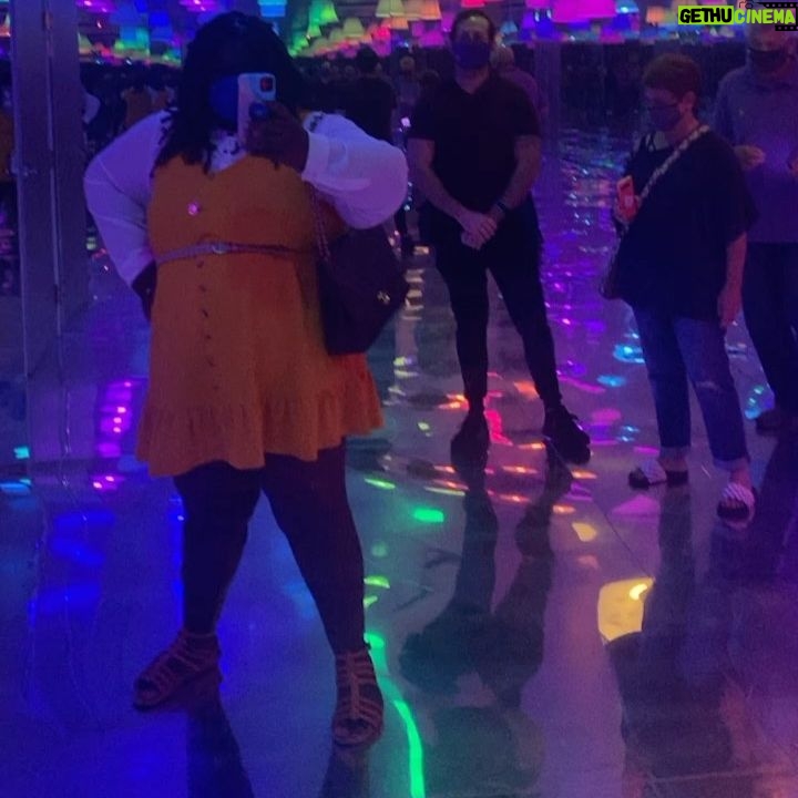 Gabourey Sidibe Instagram - I am everywhere!!