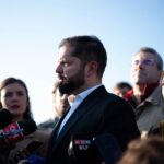 Gabriel Boric Instagram - Todos los poderes del Estado somos una sola fuerza para enfrentar la brutalidad del atentado sufrido por @CarabChile en Cañete. A raíz de esto, he decretado tres días de duelo nacional.