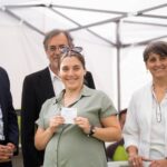 Gabriel Boric Instagram - Como Gobierno estamos preparándonos para el invierno haciendo un llamado, en especial a quienes son parte de los grupos de riesgo, a vacunarse contra la influenza y el Covid-19. Estas vacunas son completamente gratuitas para los grupos definidos, los que pueden revisar en mevacuno.cl. En paralelo, ya comenzamos la inmunización de recién nacidos y menores de seis meses con el nuevo medicamento Nirsevimab que evitará que lactantes no enfermen gravemente por el virus sincicial. La prevención es fundamental. Entre todas y todos nos cuidamos!