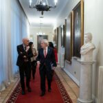 Gabriel Boric Instagram - Esta semana recibiremos en Chile a la Junta de Jefes Ejecutivos del Sistema de las Naciones Unidas y en su antesala, me reuní en La Moneda con el Alto Comisionado de @ONUDerechosHumanos, Volker Türk, encuentro en el que me acompañó el canciller @AlbertoVanKlaveren y el ministro (s) de Justicia, @JaimeGajardoFalcon.