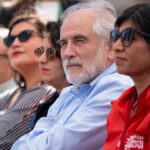 Gabriel Boric Instagram - En Quilpué inauguramos la muestra de viviendas industrializadas de @minvuchile para las personas afectadas por los incendios en la región de Valparaíso. Seguimos ocupados y presentes en la reconstrucción de viviendas, espacios públicos y atención necesaria para las familias afectadas.