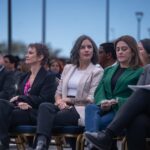 Gabriel Boric Instagram - Desde Calama, el corazón minero de Chile, celebramos hoy la entrega de 93.600 millones del Royalty Minero para 307 comunas del país para atender las urgencias y prioridades de las familias chilenas. El Royalty Minero es desarrollo, justicia social, descentralización y un Estado más presente. No hay duda de que cuando se fortalecen los gobiernos locales se fortalece nuestra democracia.