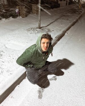 Gabriel Conte Instagram - so crazy we live somewhere it snows! florida boy strugglin out here lol