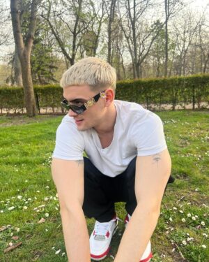 Gabriel Guevara Instagram - Polvorones en primavera