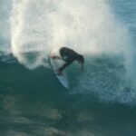 Gabriel Medina Instagram - Happy to be back in 🇦🇺 🦘 mate! Lets do this 🔔 🎥 @lucasbalbino_