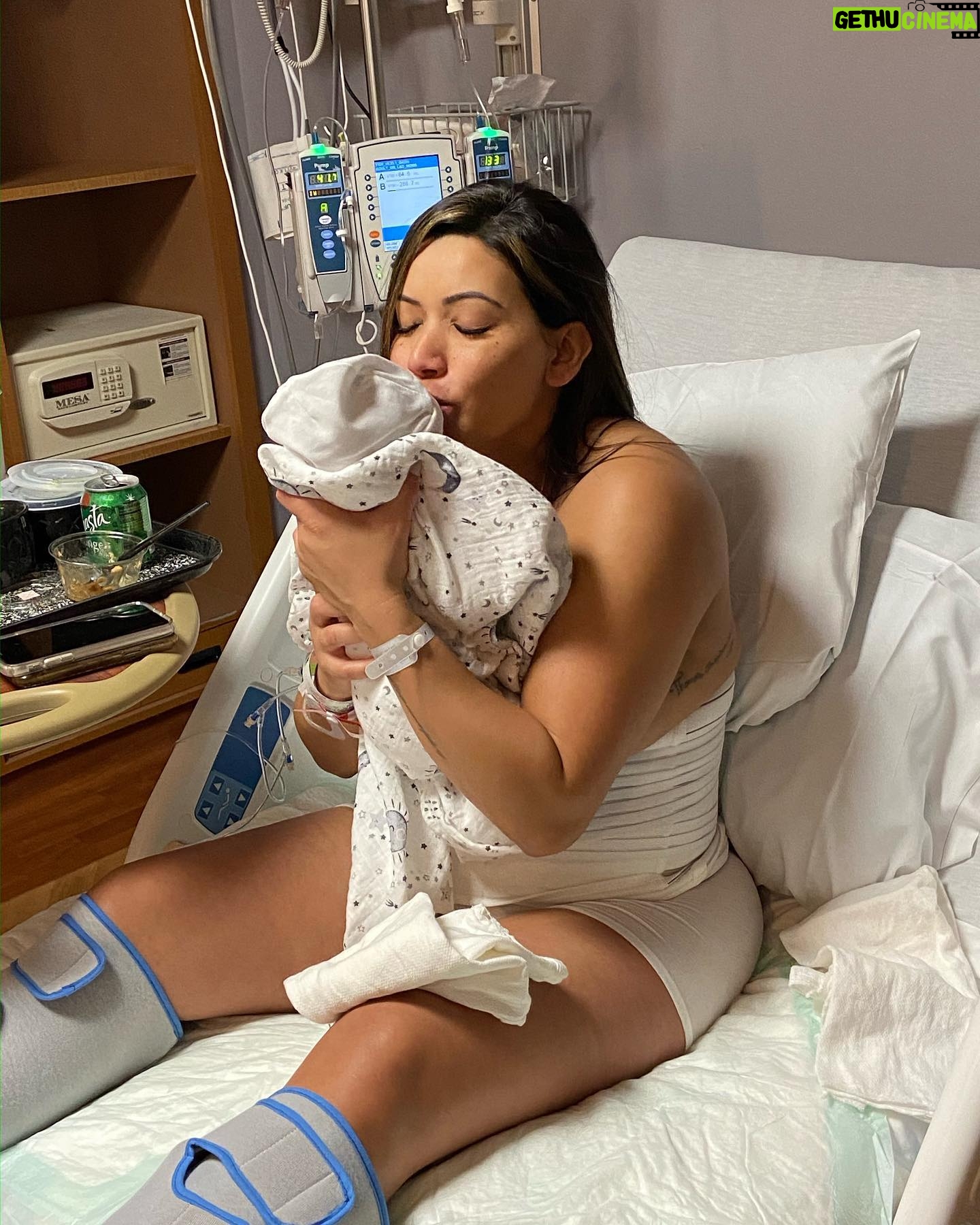 Gabriela Castrovinci Instagram - Happy 1st birthday to my little one! Exactly one year ago to this day, I received the greatest gift of my life yet: a beautiful baby boy of my own! Before you even entered this world, my sweetheart, I already loved you with all of my heart. This crazy bond between a mother and her son is like no other, and after just one short year it’s already clear to me that you are the most important being in my world! I’m wishing you a happy 1st birthday, my special son Armani Mateo Goforth!