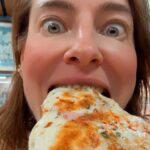 Gabriela Platas Instagram - Feliz día a la madre de todos los alimentos: su majestad LA PIZZA 🍕 🍕 🍕 #DíaMundialDeLaPizza