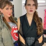 Gabriela Platas Instagram - Abrazos que curan mi negro corazón 🖤 @mariazelzel @atrapadosmex