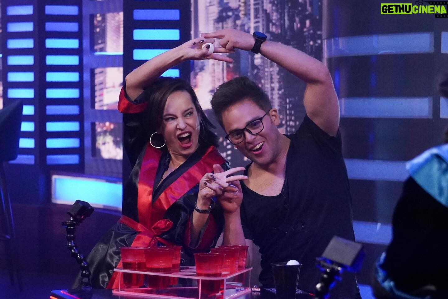 Gabriela Platas Instagram - ¡Fusión! 🔄 El día que hagan el duelo de baile, ese día sí ganaremos ¿verdad @yuremrojas? #FaisyNights