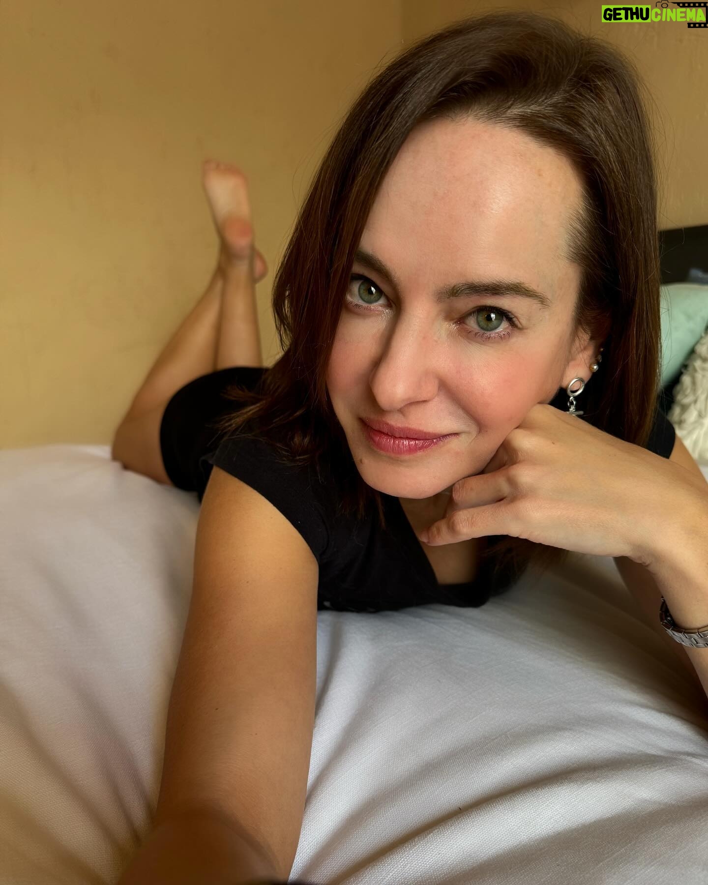 Gabriela Platas Instagram - ¿Y si no vamos a trabajar? 😅
