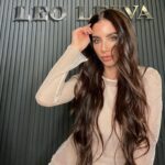 Gabriela Sari Instagram - Si hablamos de cuidado y color🍫 No puedo dejar de mencionarte mi querido @leoleivapeluqueria mi color de pelo brishaaa en tus manos 😻🫶