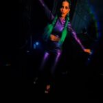 Gabriela Sari Instagram - Pa que me invitan si saben cómo me pongo 💚💜💚💜💚 Que les pareció ?! Lo que me divertí siendo Joker por un rato Look @somosode Pelo @maguistyle_ Shoes @justaosadia