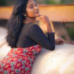 Gabriella Sellus Instagram - “ தெளிந்த அக்கணம் அழகாகியது யாவும்” PC @im_me_vr_official @vrcreativeclickz MUA @trichymakeupartistry_suganya