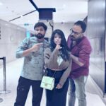 Gabriella Sellus Instagram – Big bros 😎 @mime_vinoth @aravish_glitzy