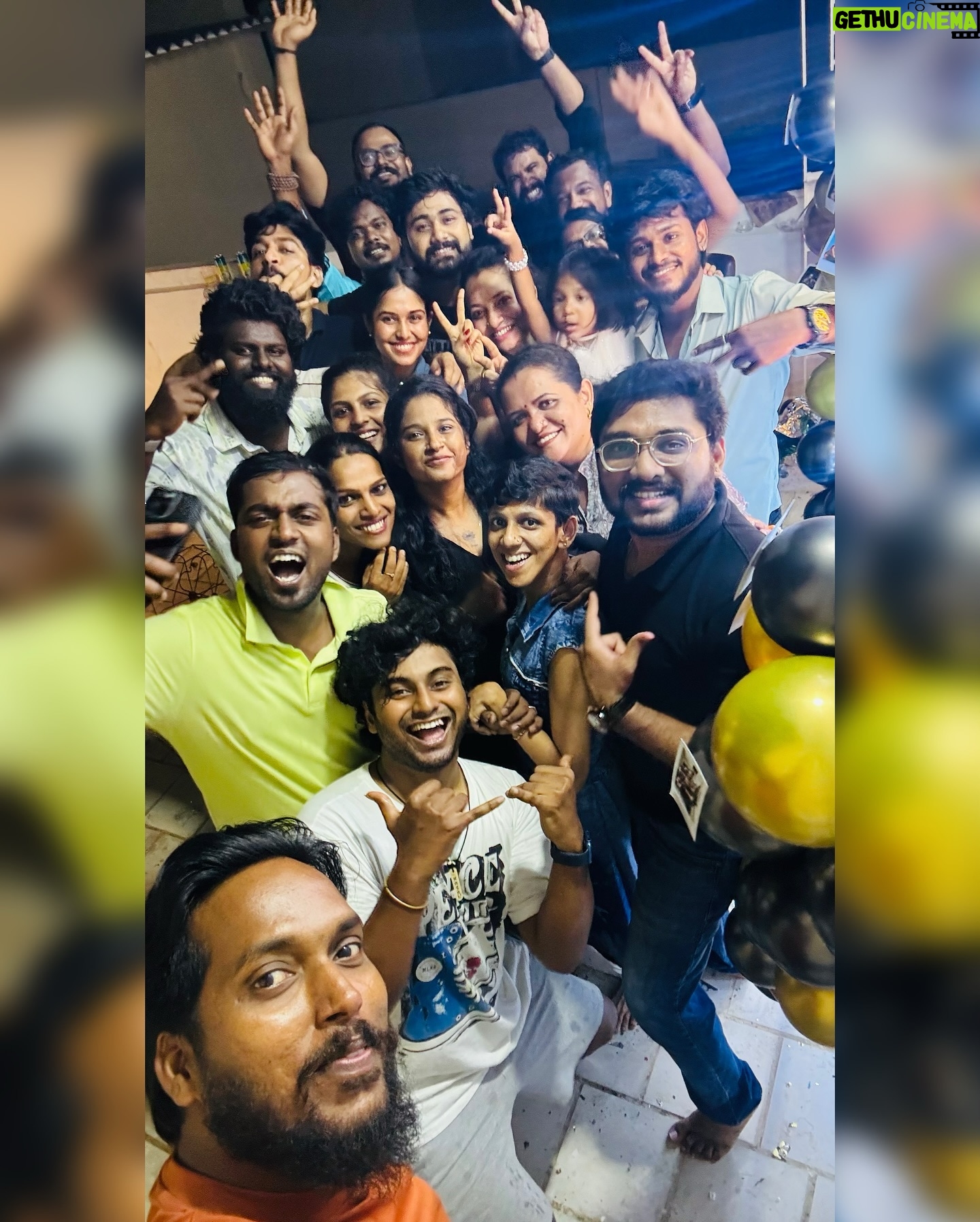Gabriella Sellus Instagram - Ennatha solradhu thanks sonalum thittivinga love u all 🙏🏽🙏🏽🙏🏽 Happy porandhanal meeee 🖤 @srigunayazhs @pradeepavasudevan @mime_vinoth @dineshkumarkmr @lithanya_sivabalan_official @gracy.thangavel @this_is_stalin @actor_arunkumar @aravish_glitzy @thangaprakash_tp @balajiarumpon96 @suriya_pandi_selvam_ @dheekshanya04_offical @jansidheekshi_offical @pavitrathirumoorth 😘 @sasidaranak @knight__dreamer @manideva_official_page @minnaldeepa_official