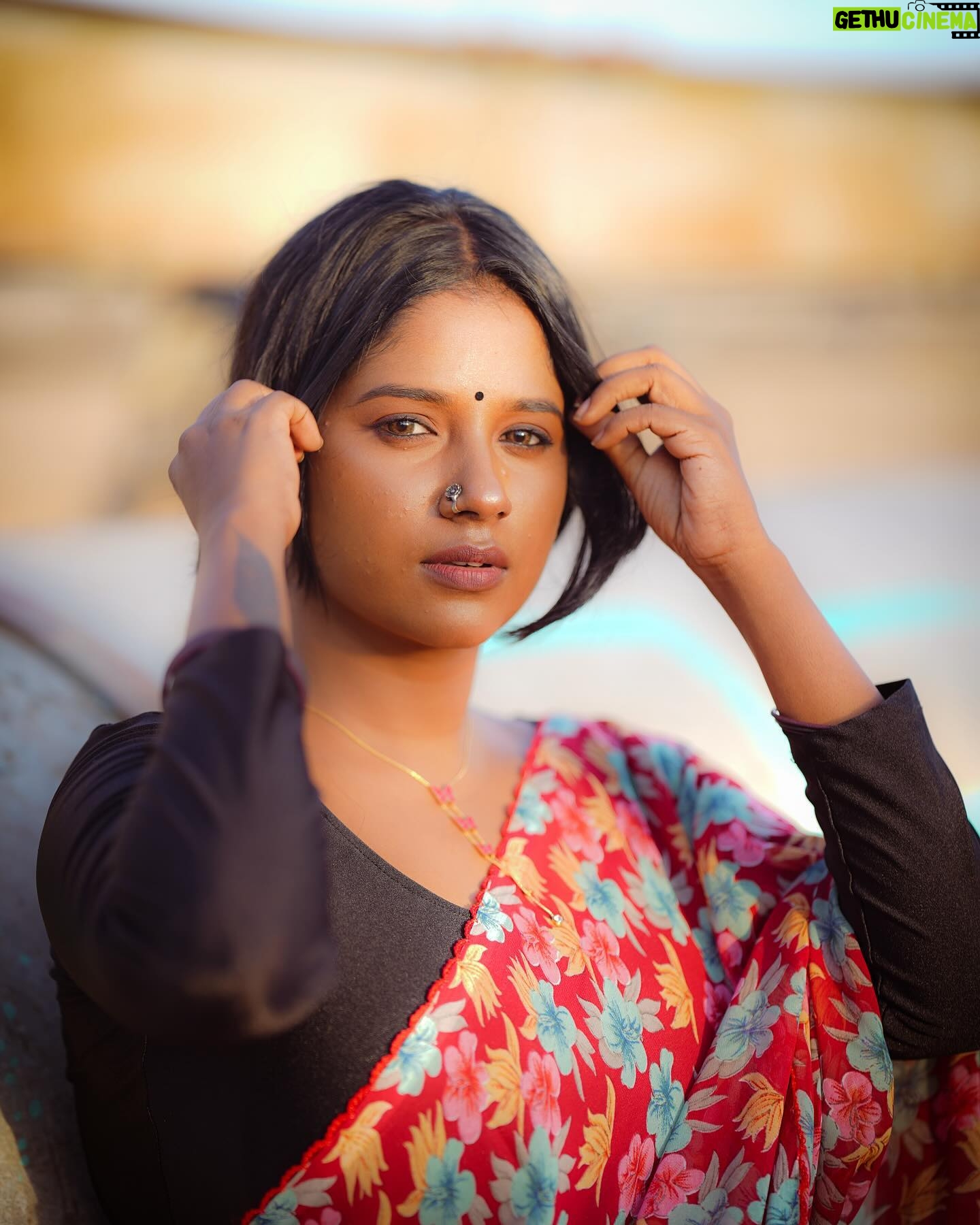 Gabriella Sellus Instagram - ⭐️ PC @vrcreativeclickz @im_me_vr_official MUA @trichymakeupartistry_suganya