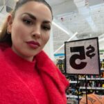 Gaby Ramirez Instagram – @bellofcalifornia .
Otra vez intentaron robarme mi #ig me di cuenta por qué varias funciones no me sirven en fin cuidado. Con el robo #ciber #cybernetics .
Gracias #hijo por tomarme mis fotos desde chiquito haz hecho #magic #gabyramirez.
