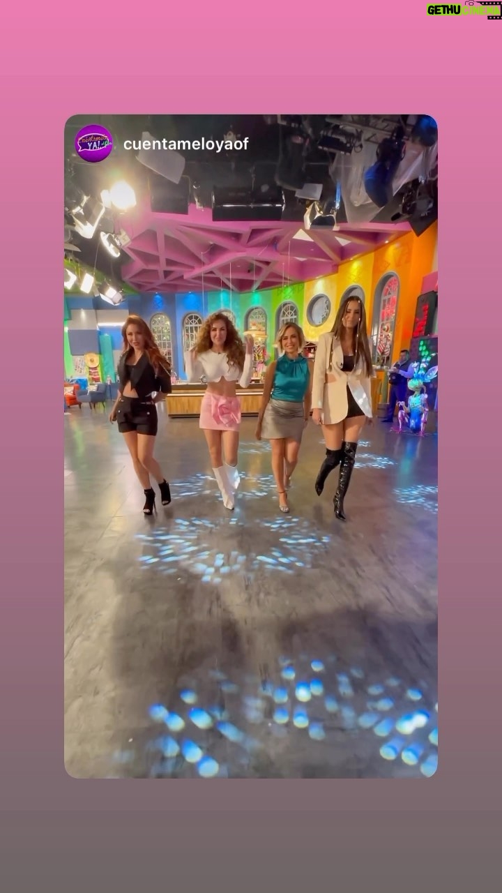 Gaby Ramirez Instagram - Que increíble energía de @carmenmoriginal de @maytecarranco @barbaraislas gracias @ncanun y @tanvelgo . Por la invitación a @cuentameloyaof . @bellofcalifornia . @happymanagementmx