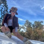Gaby Ramirez Instagram – Cada año espero con ansias la nieve ❄️!! 
Quizá por que cuando era niña era un sueño poder conocerla . 
#sky #snow #time #travelphotography #travelblogger #travel #enjoy #enjoysnow #gabyramirez