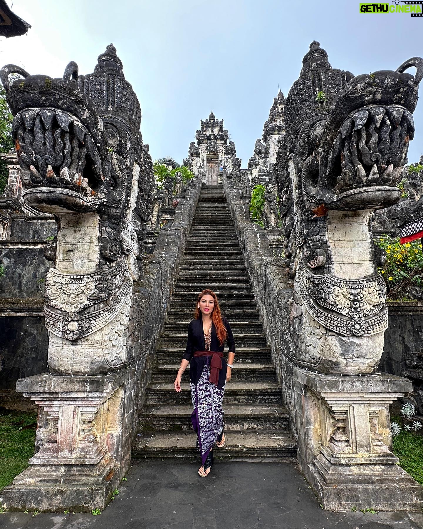 Gaby Ramirez - 4.2K Likes - @bellofcalifornia .
#Bali y sus maravillas . thank you @bonito.bali .
#minitrip #paisaje #travellove #fotografianaturaleza #paisajesnaturales #placetobe #travelguide #montaña #stunningview #travelworld #gabyramirez #instatraveling #fotonaturaleza #natu #mesmerizing #scenicview #tourist #verde #instatravelling #vacation #naturalezapura #puraagungjagatnatha #travels #ruta #travelpics