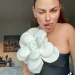 Gaby Ramirez Instagram – Por qué nunca me salen los #tiktok 🫨🙄🤭🫣
#gabyramirez #dance #artist #memes
