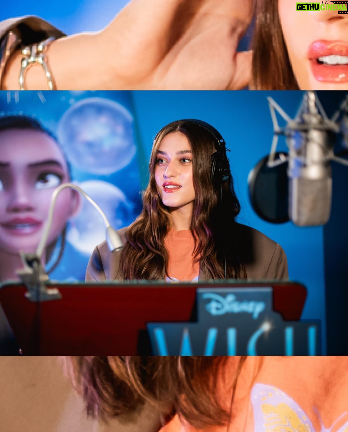 Gaia Gozzi Instagram - I #WISH I was… ASHA 💙 Sono onorata di poter prestare la voce alla mia eroina @disneyit preferita. Ci vediamo dal 21 Dicembre al cinema!