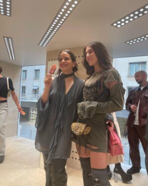 Gaia Gozzi Instagram - @acnestudios day ‘n night