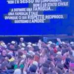 Gaia Gozzi Instagram - Sto ancora in botta da @primomaggioroma 🤍 grazie a tuttx, la pioggia era tanta ma l’Amore di piùuuuuuuu