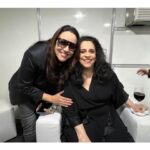 Gal Costa Instagram – 2 anos! Em abril de 2022, Gal participou do festival @rockthemountain, nos dias 17 e 24/04, em Itaipava (RJ). Muita festa e alegria no camarim nos dois dias de apresentação no festival. 

“Eu acho importante devolver, retribuir essa nova geração. Eles bebem na minha fonte, assim como eu me influenciei por outros artistas”, comentou Gal. 🤩

Fotos: @giovanachanley 
 
#GalCosta #RockTheMountain #EquipeGal