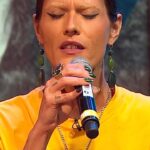 Gal Costa Instagram – 🎶 “Vããão dizer que são tolices, que podemos ser felizes, mas tudo que eu sei, não dáááá pra disfarçaaaar… Dessa veeeez, doeeeu demaaaaais… Amanhhãããã seráááá jamais” 🎶

Simplesmente Filipe Catto interpretando “Nada Mais”, sua canção preferida do repertório de Gal Costa. Emoção pura! 🥹

Assista ao programa completo no link da bio! 📲 #SemCensura
